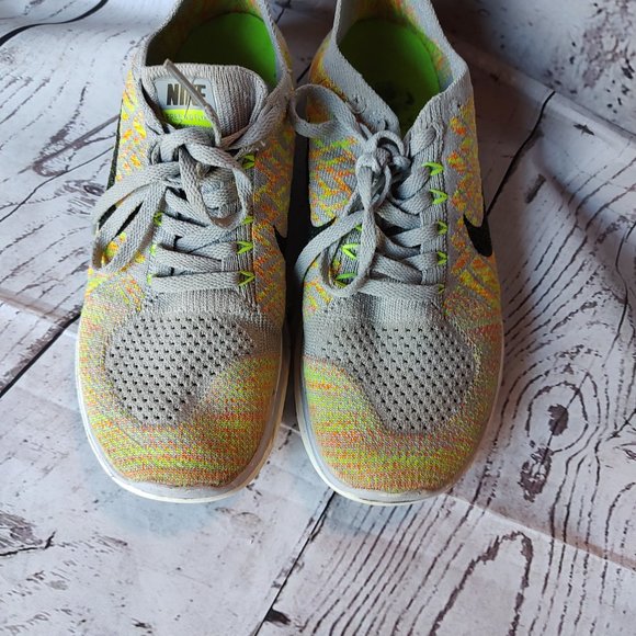 Nike Free 4.0 Flyknit Running Shoes 717075 003 Grey Black Volt size 7 - Picture 2 of 8
